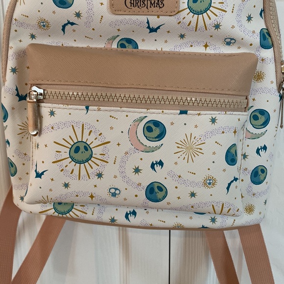 Bioworld Nightmare Before Christmas mini backpack - Picture 3 of 7